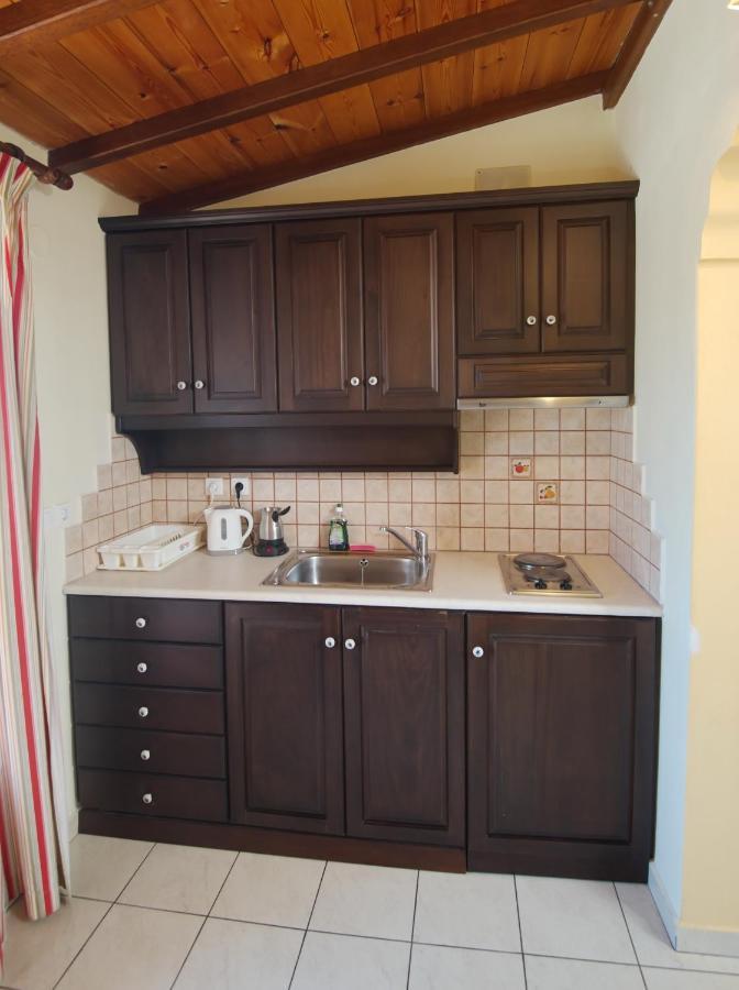 Apartamento Pansion Nikos Patitírion Exterior foto