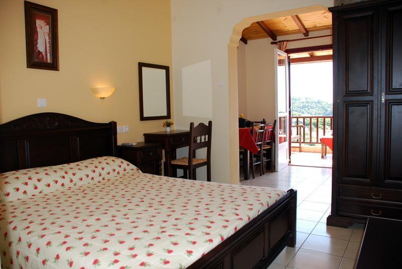 Apartamento Pansion Nikos Patitírion Habitación foto